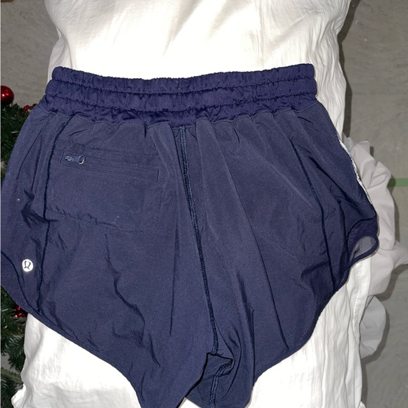 LULULEMON SHORT Navy - Picture 4 of 5